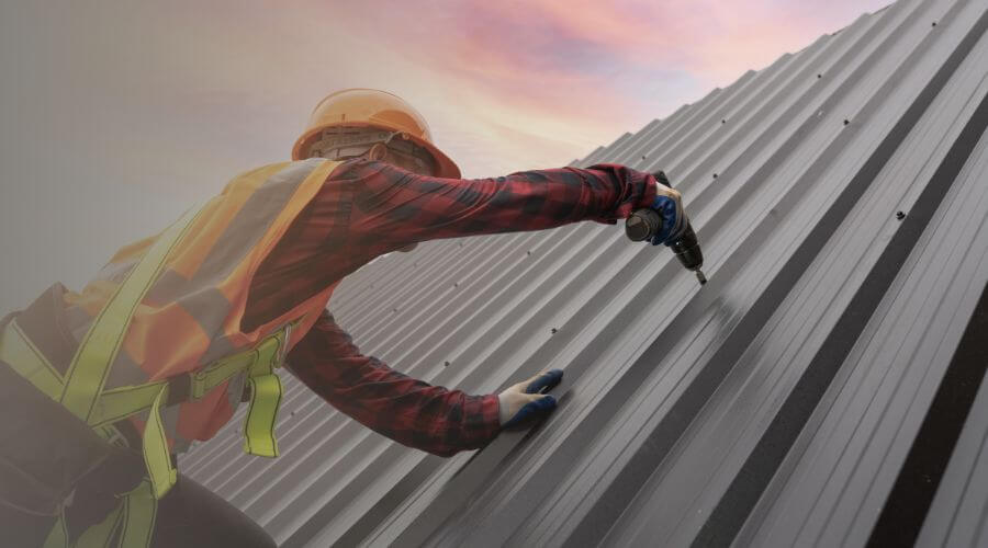 Expert Emergency Roof Repairs services in Prides Crossing, MA